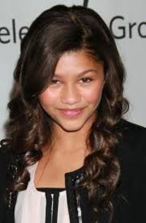 images (3) - Zendaya Coleman