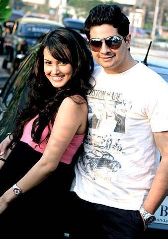 Nisha-Rawal-and-Karan-Mehra-
