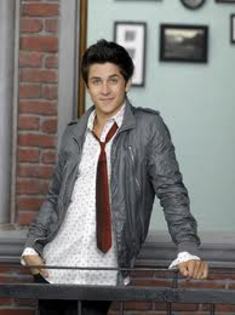 images (1) - David Henrie