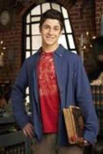 images (1) - David Henrie