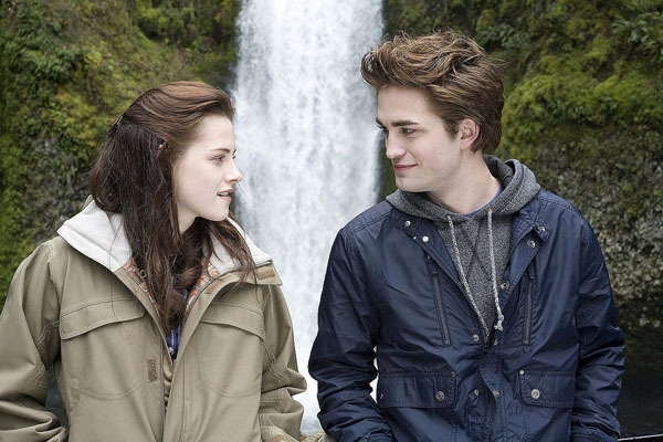 twilight7lg - Kristen Stewart si Robert Pattinson
