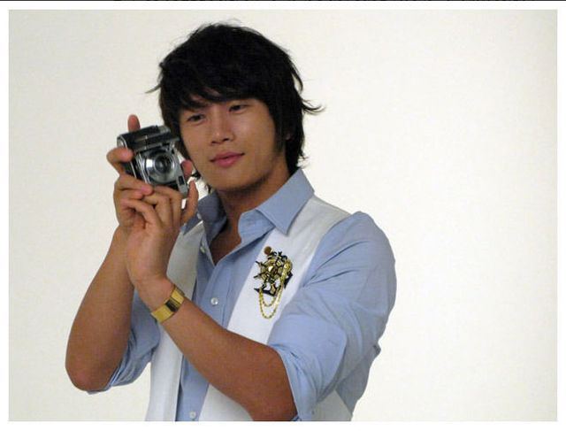 0208974001250915207 - a---ji sung---a