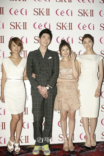 40693482_AGBJHQAVH - a---seo ji hye---a
