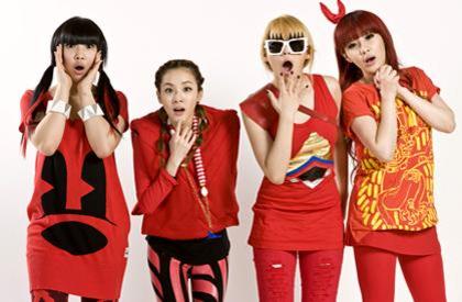 2NE1-11st-HEADER - 2ne1