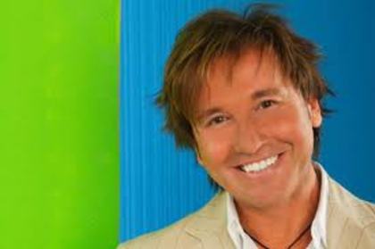 images (12) - Ricardo Montaner