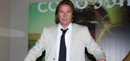 images (59) - Ricardo Montaner