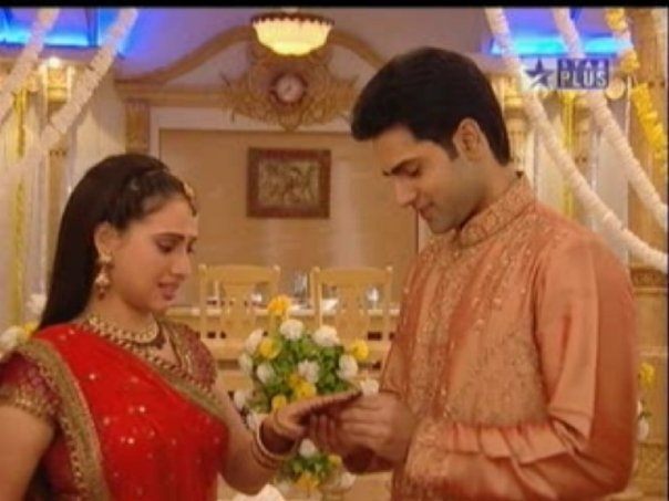 24730_118144544867103_114595291888695_275689_7335179_n - xxAther Habib si Pooja Joshixx