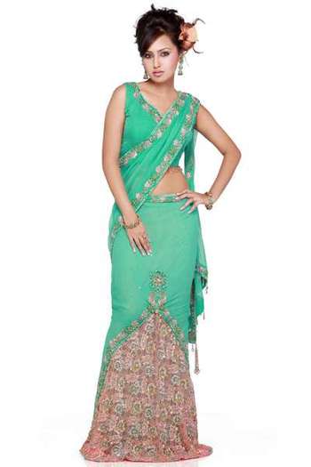 sari-indian-verde-aprins_068033033f39bd - Modele de sariuri