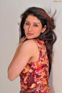 sameeksha-flowers-dress-ragalahari-ps27t - Zaara