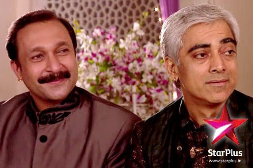 263923_230566616976630_121004084599551_778313_6132252_n