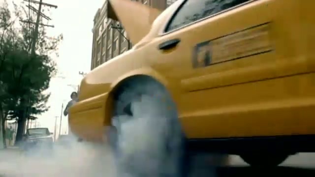 Avril Lavigne Interview 036