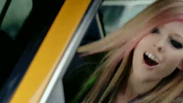 Avril Lavigne Interview 049 - Avril Lavigne 2011 interview