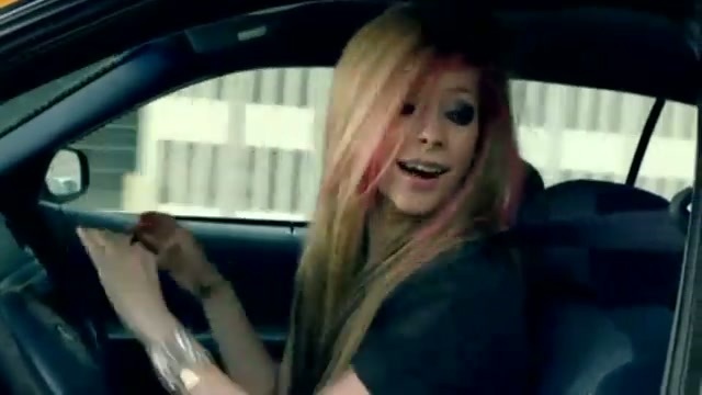 Avril Lavigne Interview 075 - Avril Lavigne 2011 interview