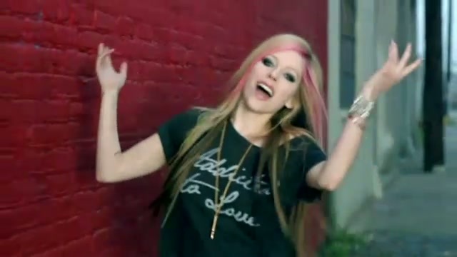 Avril Lavigne Interview 182