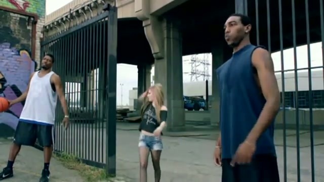 Avril Lavigne Interview 204