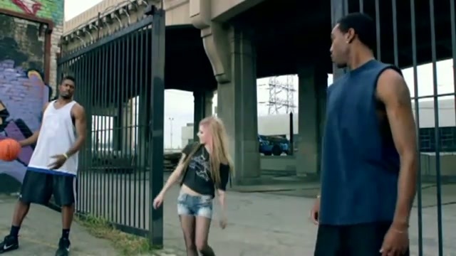 Avril Lavigne Interview 206 - Avril Lavigne 2011 interview