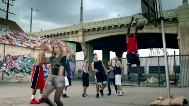 Avril Lavigne Interview 306