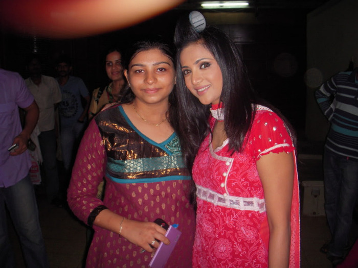2d268m9 - Shilpa Anand