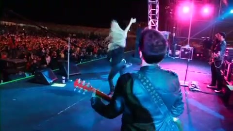 The Black Star Tour South America Trailer 200 - The Black Star Tour South America Triller