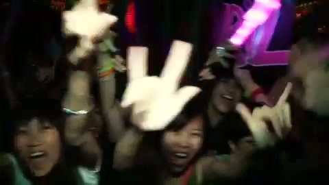 The Black Star Tour South America Trailer 300 - The Black Star Tour South America Triller