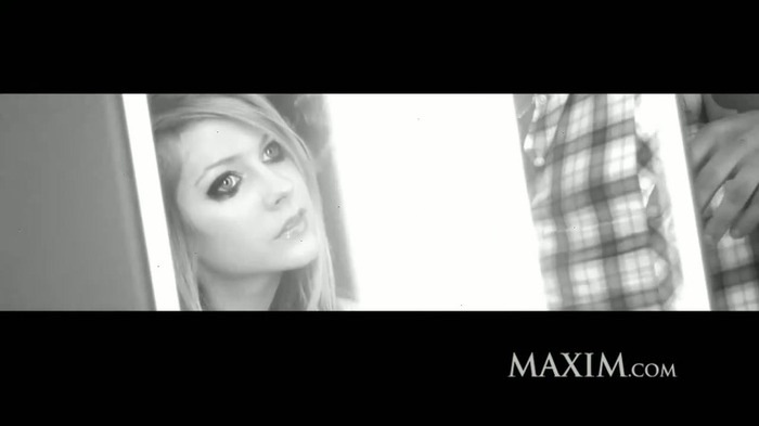 Maxim Exclusive Avril Lavigne - 2010 November Cover Shoot 073