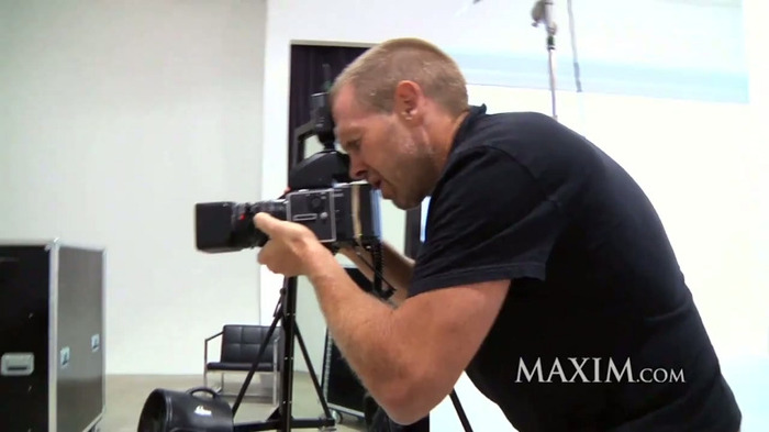 Maxim Exclusive Avril Lavigne - 2010 November Cover Shoot 284