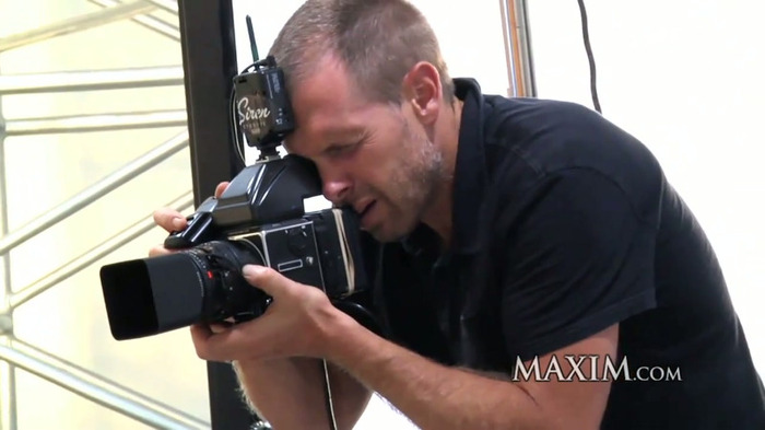 Maxim Exclusive Avril Lavigne - 2010 November Cover Shoot 313