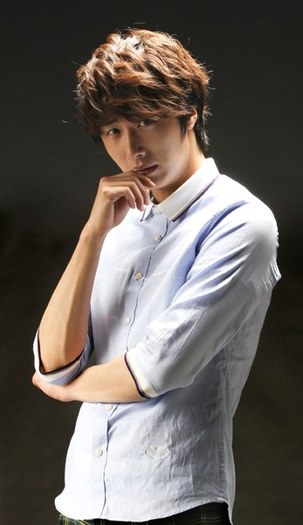 39dd2146ac5c2910500ffe9 - a---jung il woo---a