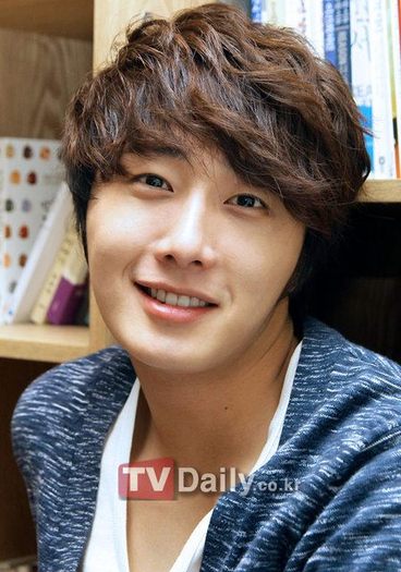 162589 - a---jung il woo---a