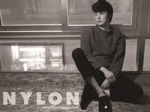 11951409 - a---jung il woo---a