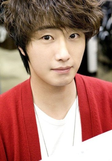 15803943 - a---jung il woo---a