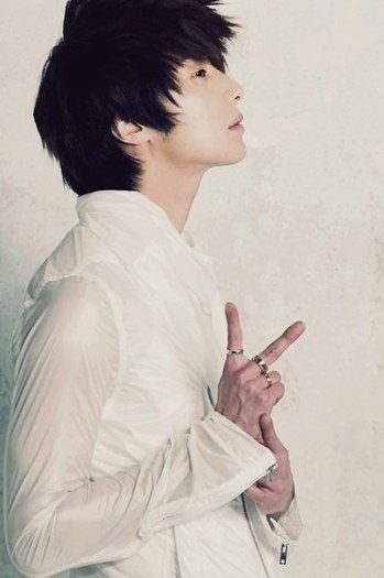 44951101 - a---jung il woo---a