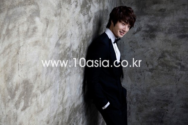 20110317071718002000 - a---jung il woo---a