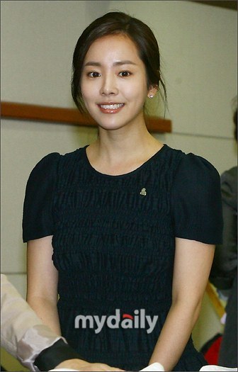 41698873_XGIFIPZMP - a---han ji min---a