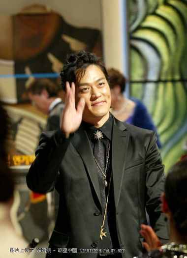 40047431_GPARRDTUN - a---lee seo jin---a