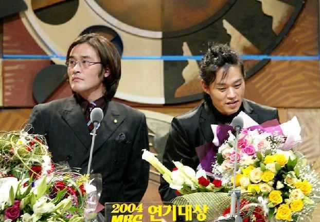 40047447_BXJMUJKCP - a---lee seo jin---a