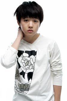 88233898 - a---kim hye sung---a