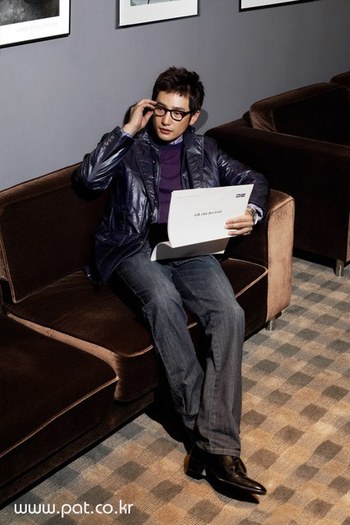 2010patfw8630st - a---park shi hoo---a