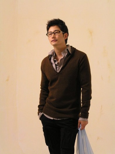 1017160ye4 - a---park shi hoo---a