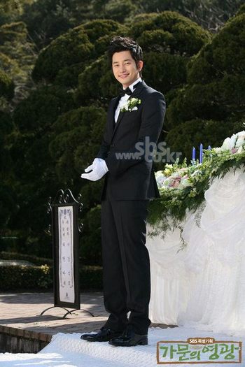 img0402200903231106553 - a---park shi hoo---a