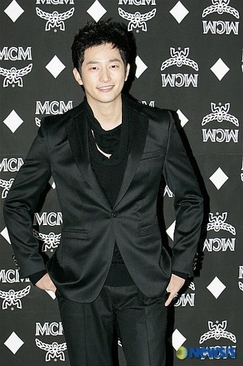 n2bn6 - a---park shi hoo---a