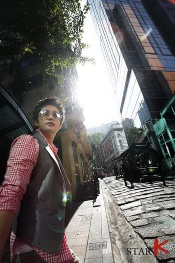 parkshihoo080618010 - a---park shi hoo---a