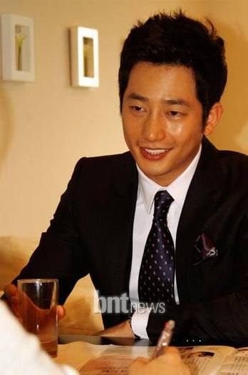 shihoofirststory8 - a---park shi hoo---a