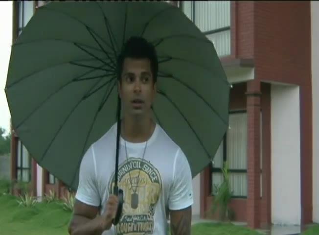 283447_239137409441696_154546784567426_808272_4989314_n - DILL MILL GAYYE KARAN SINGH KAPZ