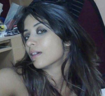268705_100723086691175_100002604511346_3099_3818887_n - Madhura Naik