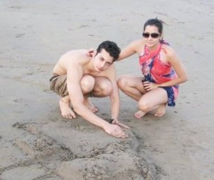 270599_100426323387518_100002604511346_1409_2454346_n