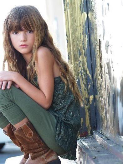 Bella_Thorne_1259504706_1