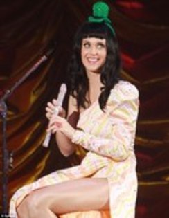 34283079_NXWMNEDOE - Katy perry