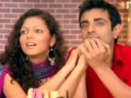 39026386_SRLAVPDWZ - xxMayank Anand si Drashti Dhami-Rahul si Muskaanxx