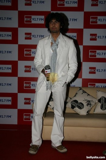 big-fm-chillax-music-launch-002 - Sonu Nigam-celebrul cantaret de la Bollywood